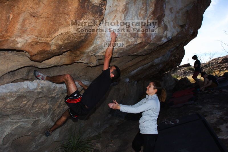 Bouldering in Hueco Tanks on 02/20/2016

Filename: SRM_20160220_1130130.JPG
Aperture: f/8.0
Shutter Speed: 1/250
Body: Canon EOS 20D
Lens: Canon EF 16-35mm f/2.8 L