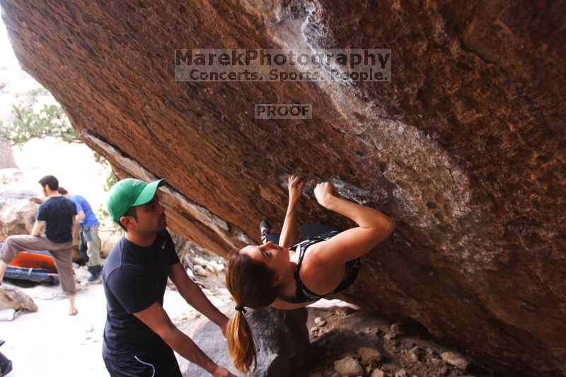 Bouldering in Hueco Tanks on 02/20/2016

Filename: SRM_20160220_1209080.JPG
Aperture: f/2.8
Shutter Speed: 1/250
Body: Canon EOS 20D
Lens: Canon EF 16-35mm f/2.8 L