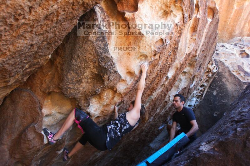 Bouldering in Hueco Tanks on 02/20/2016

Filename: SRM_20160220_1406380.JPG
Aperture: f/2.8
Shutter Speed: 1/250
Body: Canon EOS 20D
Lens: Canon EF 16-35mm f/2.8 L