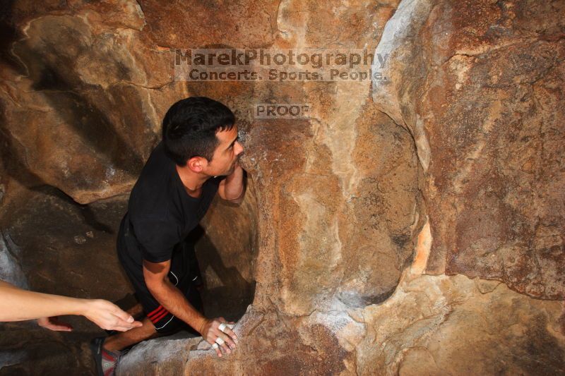 Bouldering in Hueco Tanks on 02/20/2016

Filename: SRM_20160220_1746130.JPG
Aperture: f/9.0
Shutter Speed: 1/200
Body: Canon EOS 20D
Lens: Canon EF 16-35mm f/2.8 L