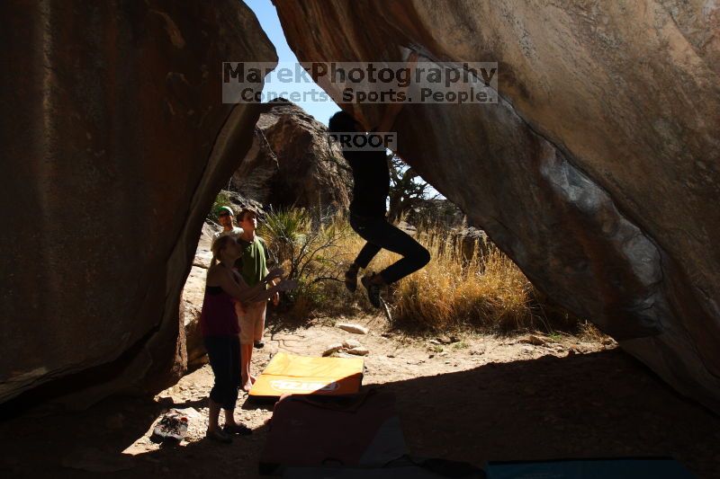 Bouldering in Hueco Tanks on 02/27/2016 with Blue Lizard Climbing and Yoga

Filename: SRM_20160227_1323370.JPG
Aperture: f/8.0
Shutter Speed: 1/250
Body: Canon EOS 20D
Lens: Canon EF 16-35mm f/2.8 L