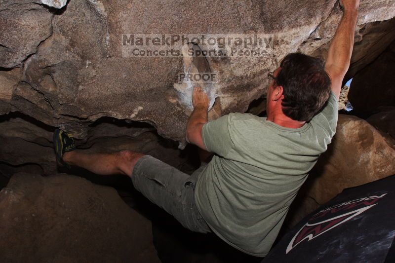 Bouldering in Hueco Tanks on 03/12/2016 with Blue Lizard Climbing and Yoga

Filename: SRM_20160312_1156250.jpg
Aperture: f/9.0
Shutter Speed: 1/250
Body: Canon EOS 20D
Lens: Canon EF 16-35mm f/2.8 L