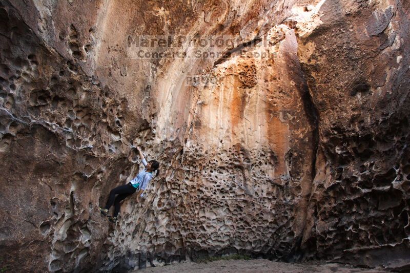 Bouldering in Hueco Tanks on 03/19/2016 with Blue Lizard Climbing and Yoga

Filename: SRM_20160319_1602280.jpg
Aperture: f/4.0
Shutter Speed: 1/60
Body: Canon EOS 20D
Lens: Canon EF 16-35mm f/2.8 L