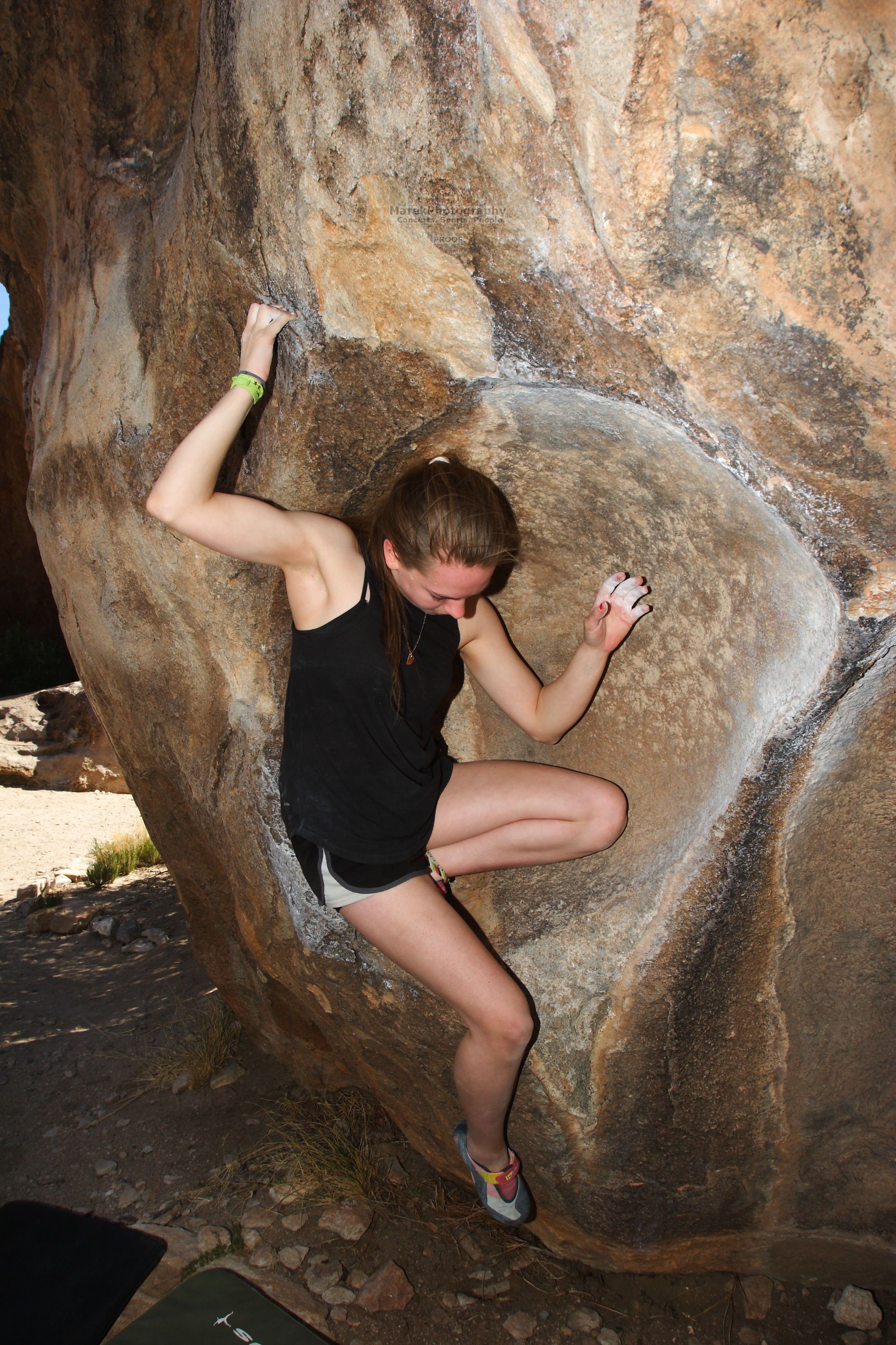 Bouldering in Hueco Tanks on 03/26/2016 with Blue Lizard Climbing and Yoga

Filename: SRM_20160326_1414180.jpg
Aperture: f/7.1
Shutter Speed: 1/250
Body: Canon EOS 20D
Lens: Canon EF 16-35mm f/2.8 L