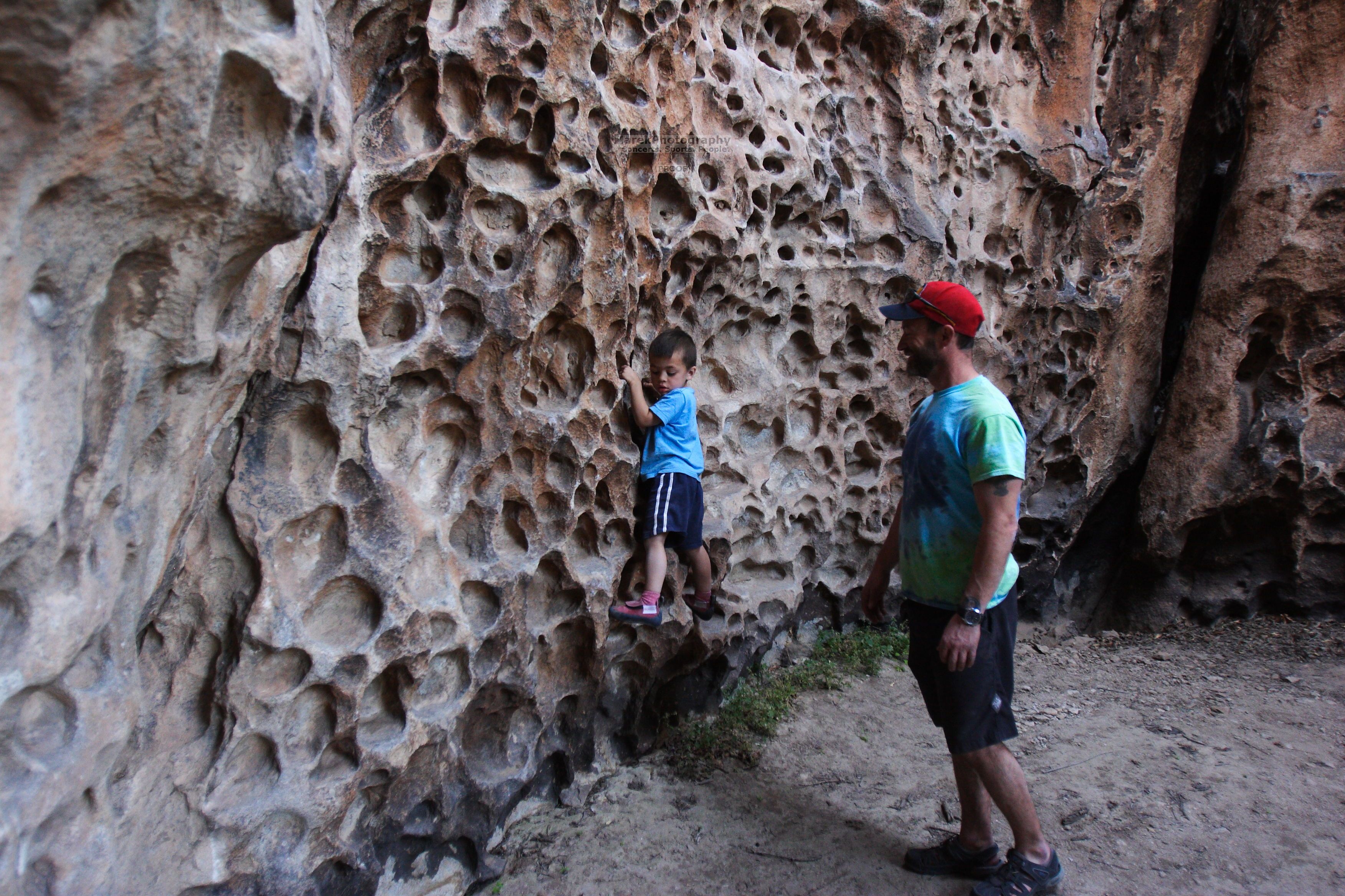 Bouldering in Hueco Tanks on 03/26/2016 with Blue Lizard Climbing and Yoga

Filename: SRM_20160326_1548071.jpg
Aperture: f/2.8
Shutter Speed: 1/100
Body: Canon EOS 20D
Lens: Canon EF 16-35mm f/2.8 L