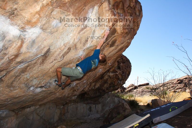 Bouldering in Hueco Tanks on 04/10/2016 with Blue Lizard Climbing and Yoga

Filename: SRM_20160410_1024030.jpg
Aperture: f/8.0
Shutter Speed: 1/250
Body: Canon EOS 20D
Lens: Canon EF 16-35mm f/2.8 L