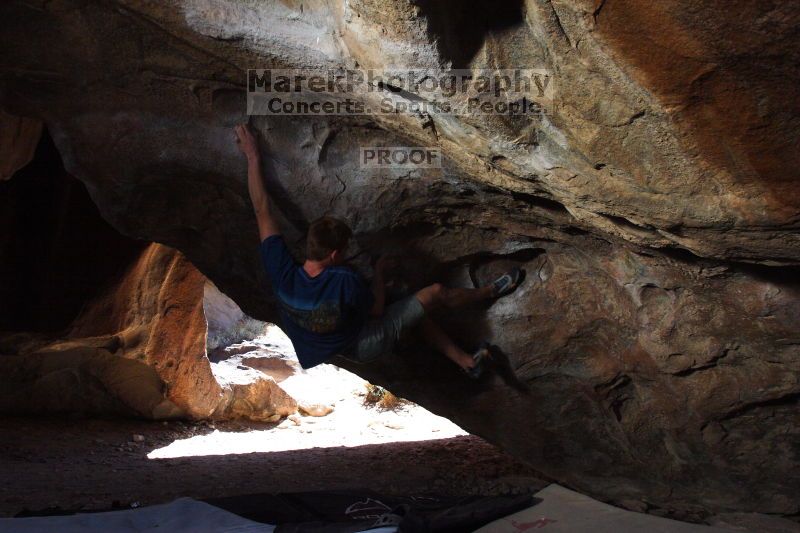 Bouldering in Hueco Tanks on 04/10/2016 with Blue Lizard Climbing and Yoga

Filename: SRM_20160410_1222240.jpg
Aperture: f/6.3
Shutter Speed: 1/250
Body: Canon EOS 20D
Lens: Canon EF 16-35mm f/2.8 L