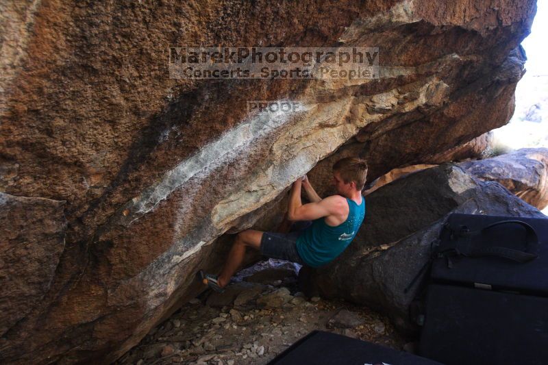 Bouldering in Hueco Tanks on 04/11/2016 with Blue Lizard Climbing and Yoga

Filename: SRM_20160411_1650260.jpg
Aperture: f/3.2
Shutter Speed: 1/400
Body: Canon EOS 20D
Lens: Canon EF 16-35mm f/2.8 L