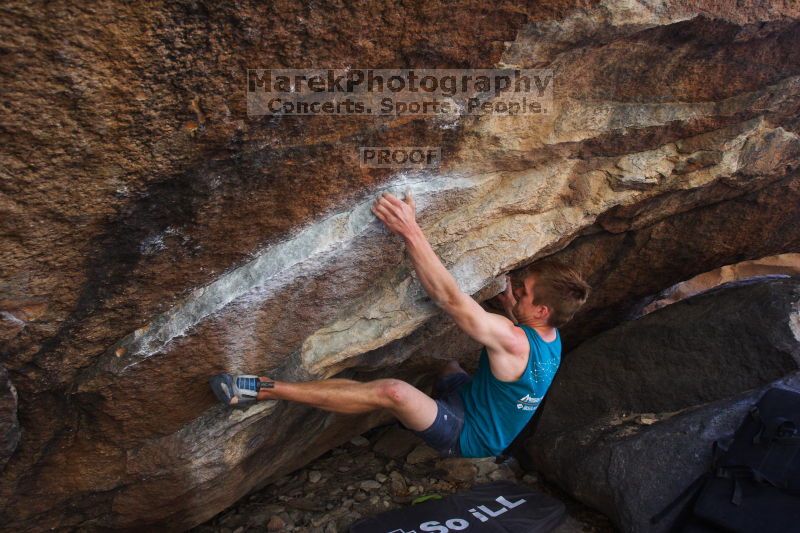 Bouldering in Hueco Tanks on 04/11/2016 with Blue Lizard Climbing and Yoga

Filename: SRM_20160411_1653100.jpg
Aperture: f/3.5
Shutter Speed: 1/320
Body: Canon EOS 20D
Lens: Canon EF 16-35mm f/2.8 L