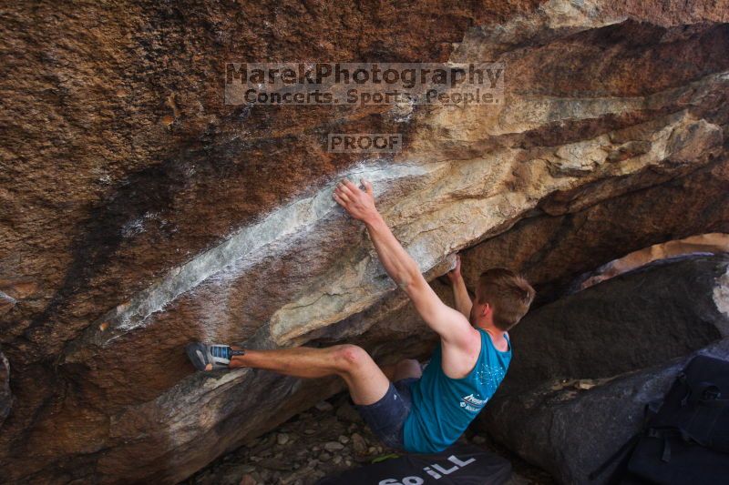 Bouldering in Hueco Tanks on 04/11/2016 with Blue Lizard Climbing and Yoga

Filename: SRM_20160411_1653101.jpg
Aperture: f/3.5
Shutter Speed: 1/320
Body: Canon EOS 20D
Lens: Canon EF 16-35mm f/2.8 L