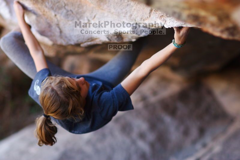 

Filename: SRM_20161120_1548103.jpg
Aperture: f/1.8
Shutter Speed: 1/640
Body: Canon EOS-1D Mark II
Lens: Canon EF 85mm f/1.2 L II