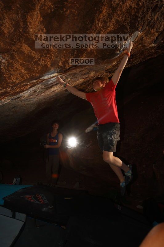 

Filename: SRM_20161124_1810010.jpg
Aperture: f/9.0
Shutter Speed: 1/250
Body: Canon EOS-1D Mark II
Lens: Canon EF 16-35mm f/2.8 L