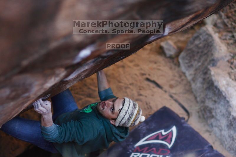 

Filename: SRM_20161209_1656540.jpg
Aperture: f/1.8
Shutter Speed: 1/640
Body: Canon EOS-1D Mark II
Lens: Canon EF 85mm f/1.2 L II