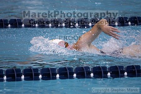 Elizabeth Stowe competed in the 1000m freestyle against FSU, UMD and VT

Filename: crw_2912_std.jpg
Aperture: f/2.8
Shutter Speed: 1/500
Body: Canon EOS DIGITAL REBEL
Lens: Canon EF 80-200mm f/2.8 L