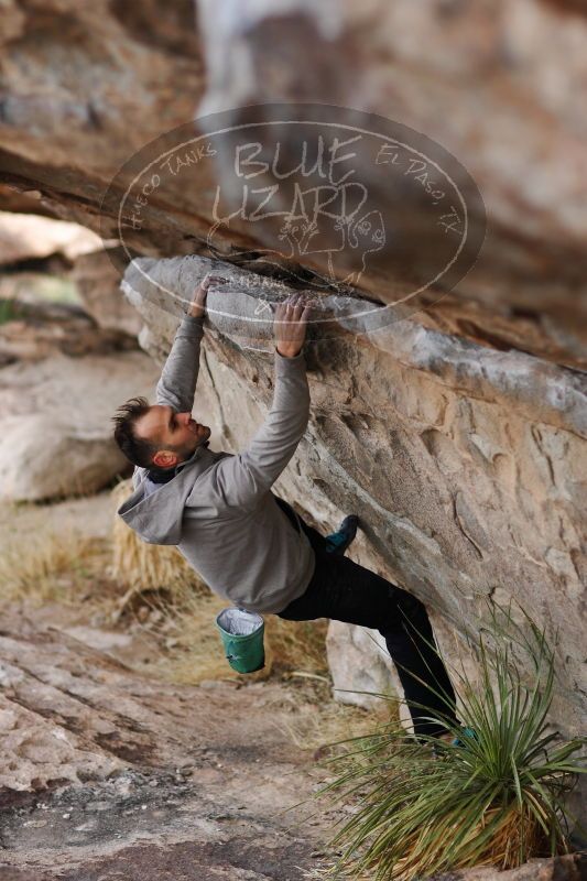 

Filename: SRM_20161229_1116220.jpg
Aperture: f/2.0
Shutter Speed: 1/1000
Body: Canon EOS-1D Mark II
Lens: Canon EF 85mm f/1.2 L II