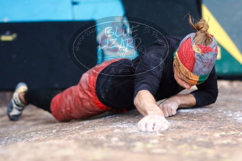 

Filename: SRM_20170105_1601440.jpg
Aperture: f/2.0
Shutter Speed: 1/400
Body: Canon EOS-1D Mark II
Lens: Canon EF 85mm f/1.2 L II