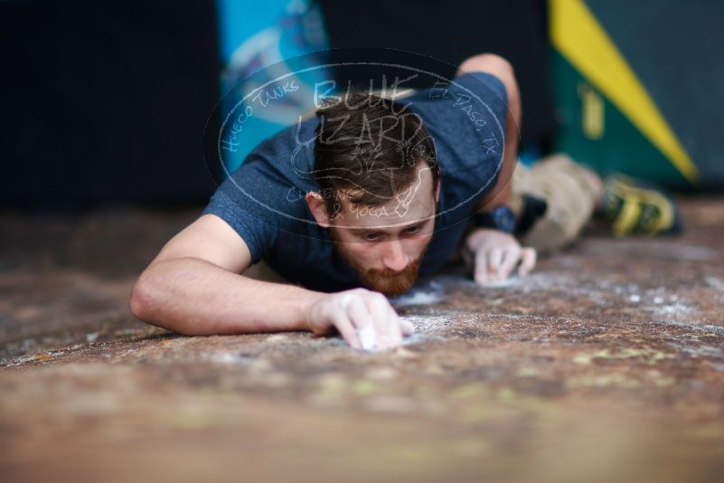 

Filename: SRM_20170105_1605060.jpg
Aperture: f/1.2
Shutter Speed: 1/1600
Body: Canon EOS-1D Mark II
Lens: Canon EF 85mm f/1.2 L II