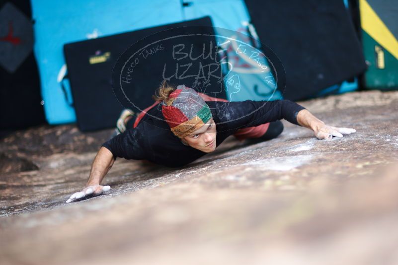 

Filename: SRM_20170105_1606280.jpg
Aperture: f/1.2
Shutter Speed: 1/1250
Body: Canon EOS-1D Mark II
Lens: Canon EF 85mm f/1.2 L II