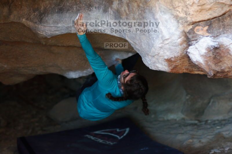 

Filename: SRM_20170129_1040081.jpg
Aperture: f/2.0
Shutter Speed: 1/250
Body: Canon EOS-1D Mark II
Lens: Canon EF 85mm f/1.2 L II