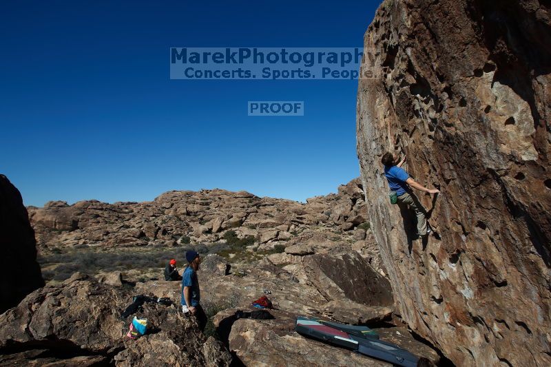 

Filename: SRM_20170129_1319121.jpg
Aperture: f/8.0
Shutter Speed: 1/320
Body: Canon EOS-1D Mark II
Lens: Canon EF 16-35mm f/2.8 L