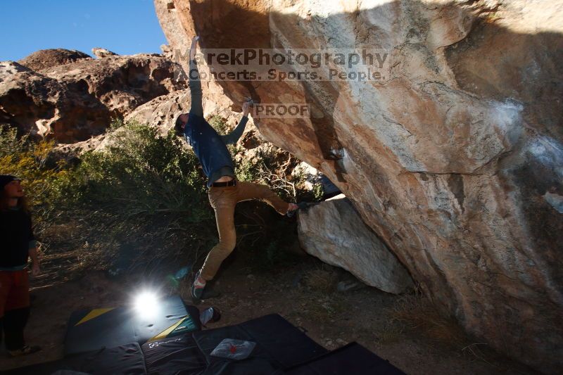 

Filename: SRM_20170129_1627270.jpg
Aperture: f/8.0
Shutter Speed: 1/250
Body: Canon EOS-1D Mark II
Lens: Canon EF 16-35mm f/2.8 L