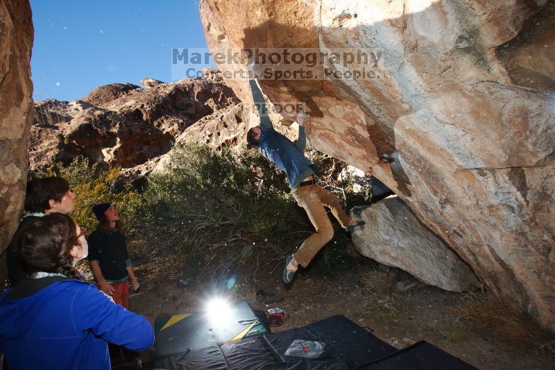 

Filename: SRM_20170129_1631430.jpg
Aperture: f/8.0
Shutter Speed: 1/250
Body: Canon EOS-1D Mark II
Lens: Canon EF 16-35mm f/2.8 L