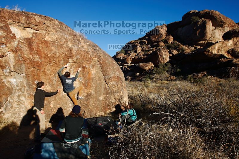 

Filename: SRM_20170129_1642300.jpg
Aperture: f/5.6
Shutter Speed: 1/400
Body: Canon EOS-1D Mark II
Lens: Canon EF 16-35mm f/2.8 L
