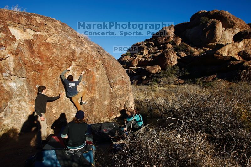 

Filename: SRM_20170129_1642301.jpg
Aperture: f/5.6
Shutter Speed: 1/400
Body: Canon EOS-1D Mark II
Lens: Canon EF 16-35mm f/2.8 L
