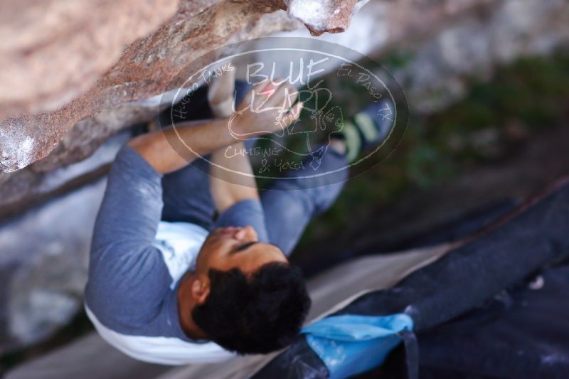 

Filename: SRM_20171119_1230590.jpg
Aperture: f/2.2
Shutter Speed: 1/320
Body: Canon EOS-1D Mark II
Lens: Canon EF 85mm f/1.2 L II