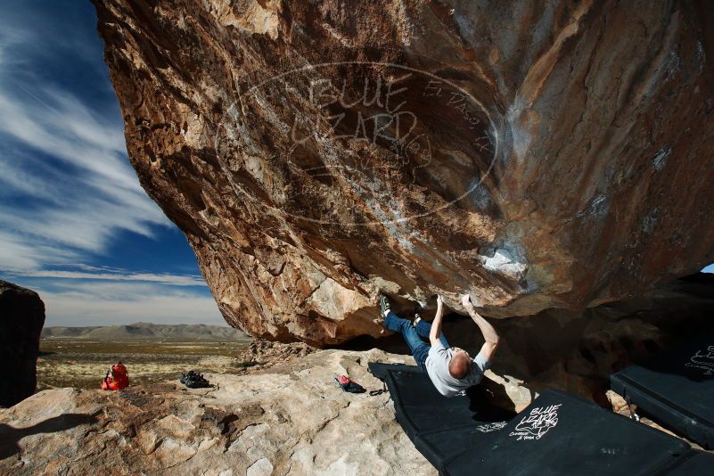

Filename: SRM_20180109_1147470.jpg
Aperture: f/8.0
Shutter Speed: 1/250
Body: Canon EOS-1D Mark II
Lens: Canon EF 16-35mm f/2.8 L