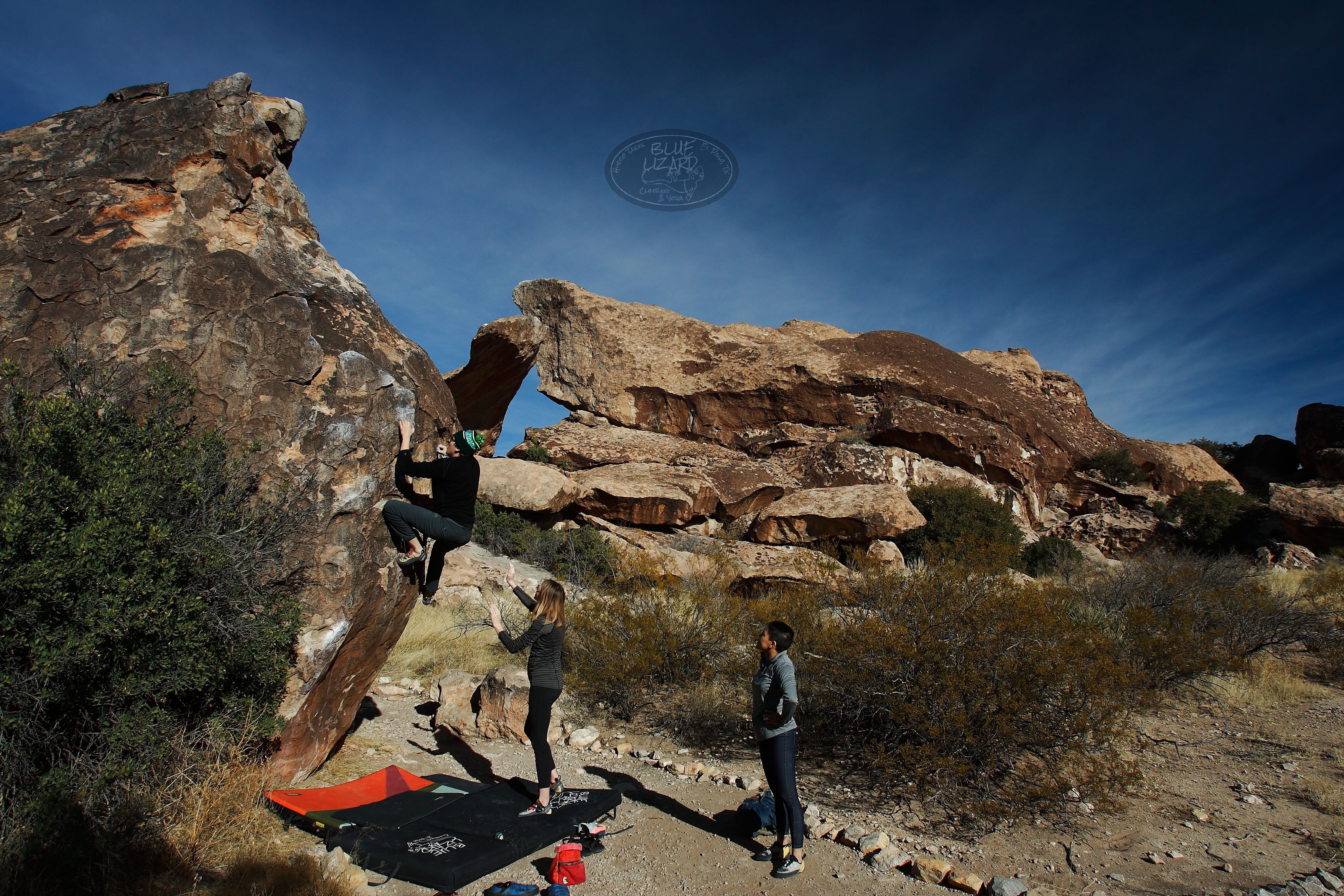 

Filename: SRM_20180119_1032490.jpg
Aperture: f/7.1
Shutter Speed: 1/250
Body: Canon EOS-1D Mark II
Lens: Canon EF 16-35mm f/2.8 L