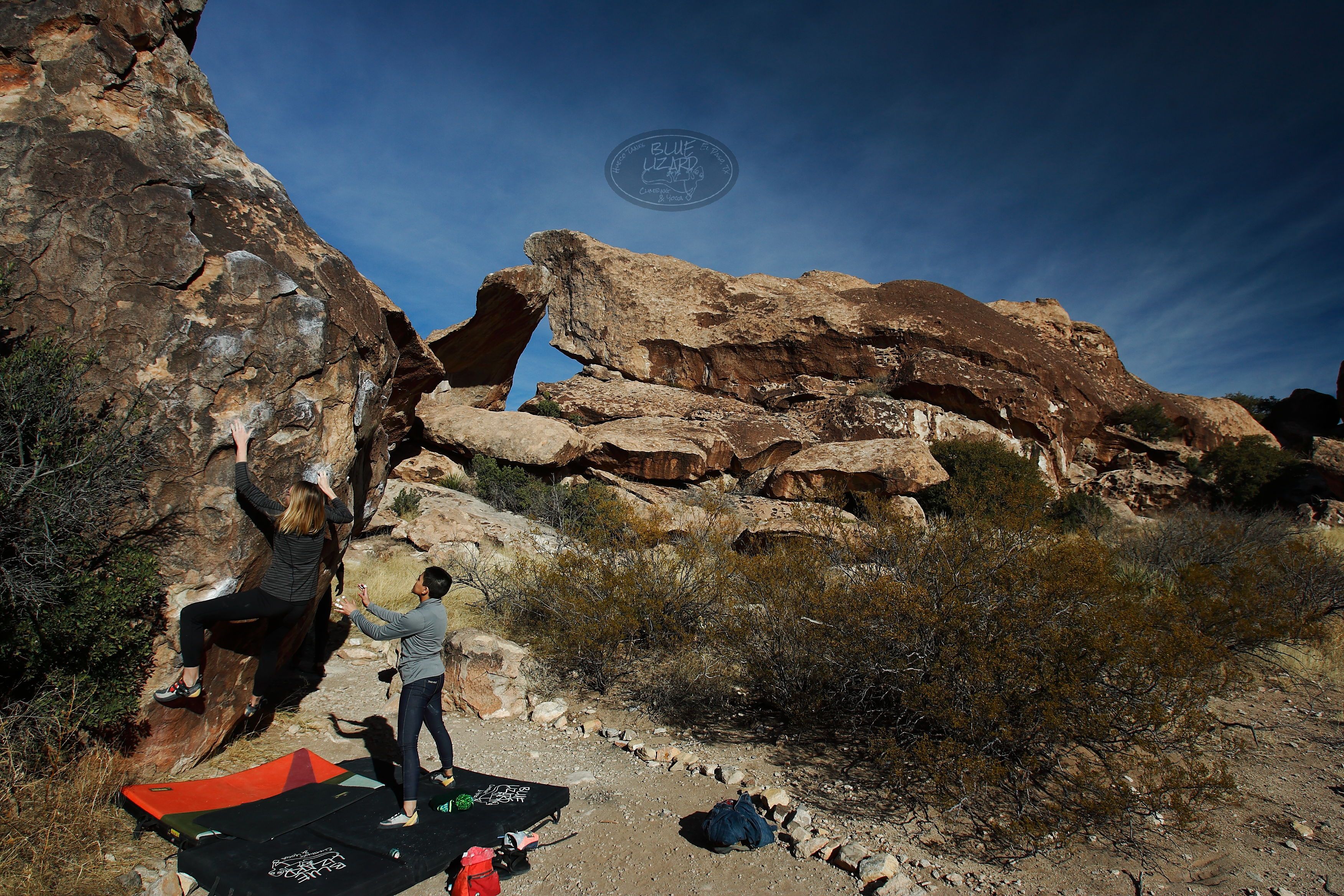 

Filename: SRM_20180119_1034130.jpg
Aperture: f/7.1
Shutter Speed: 1/250
Body: Canon EOS-1D Mark II
Lens: Canon EF 16-35mm f/2.8 L