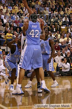 

Filename: img_1338_std.jpg
Aperture: f/2.8
Shutter Speed: 1/320
Body: Canon EOS DIGITAL REBEL
Lens: Canon EF 80-200mm f/2.8 L