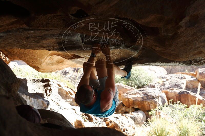 Bouldering in Hueco Tanks on 11/03/2018 with Blue Lizard Climbing and Yoga

Filename: SRM_20181103_1036540.jpg
Aperture: f/5.6
Shutter Speed: 1/400
Body: Canon EOS-1D Mark II
Lens: Canon EF 50mm f/1.8 II