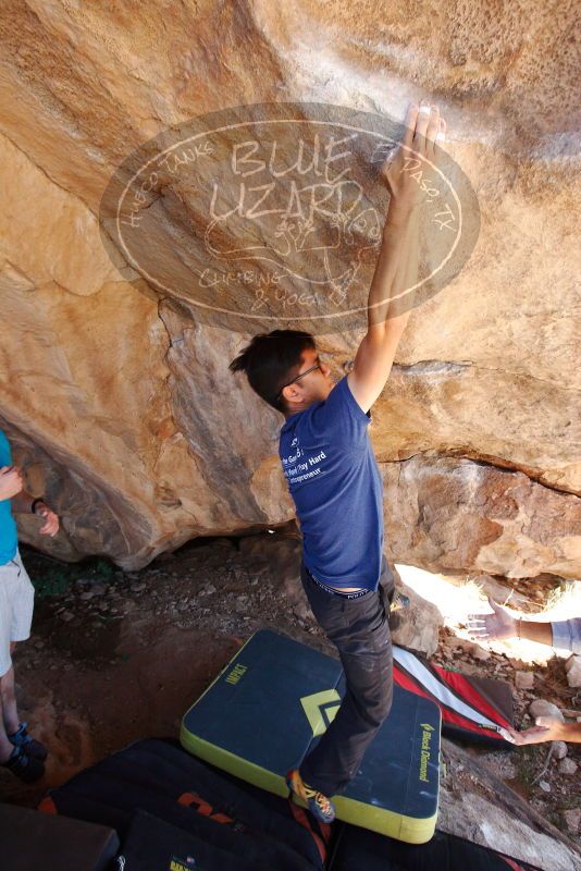 Bouldering in Hueco Tanks on 11/03/2018 with Blue Lizard Climbing and Yoga

Filename: SRM_20181103_1134513.jpg
Aperture: f/5.6
Shutter Speed: 1/250
Body: Canon EOS-1D Mark II
Lens: Canon EF 16-35mm f/2.8 L