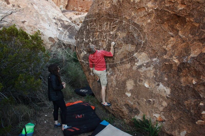 Bouldering in Hueco Tanks on 11/04/2018 with Blue Lizard Climbing and Yoga

Filename: SRM_20181104_1027490.jpg
Aperture: f/5.0
Shutter Speed: 1/320
Body: Canon EOS-1D Mark II
Lens: Canon EF 16-35mm f/2.8 L