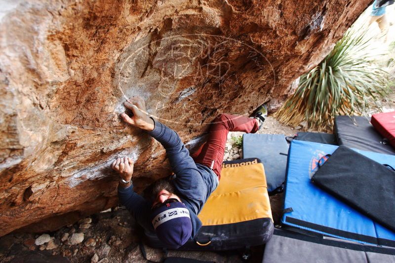Bouldering in Hueco Tanks on 11/10/2018 with Blue Lizard Climbing and Yoga

Filename: SRM_20181110_1227450.jpg
Aperture: f/4.0
Shutter Speed: 1/250
Body: Canon EOS-1D Mark II
Lens: Canon EF 16-35mm f/2.8 L