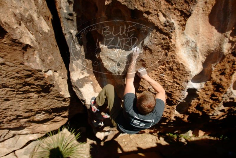 Bouldering in Hueco Tanks on 11/10/2018 with Blue Lizard Climbing and Yoga

Filename: SRM_20181110_1509190.jpg
Aperture: f/5.6
Shutter Speed: 1/500
Body: Canon EOS-1D Mark II
Lens: Canon EF 16-35mm f/2.8 L
