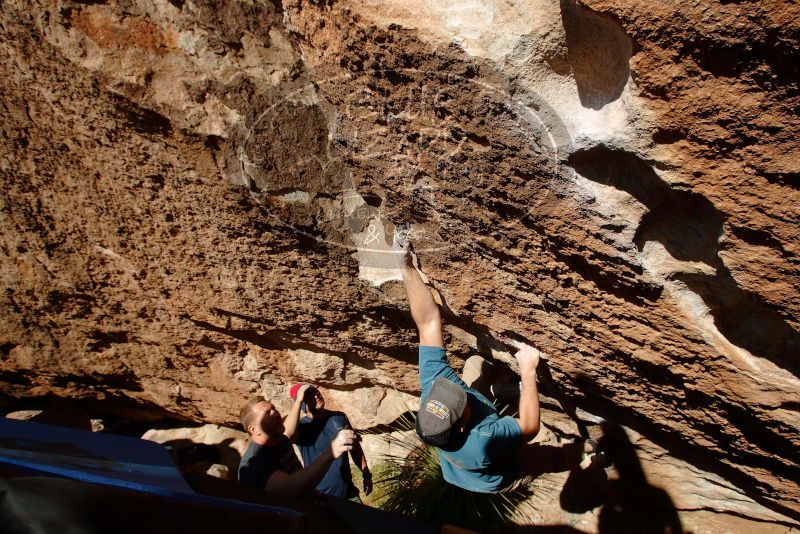 Bouldering in Hueco Tanks on 11/10/2018 with Blue Lizard Climbing and Yoga

Filename: SRM_20181110_1514450.jpg
Aperture: f/8.0
Shutter Speed: 1/400
Body: Canon EOS-1D Mark II
Lens: Canon EF 16-35mm f/2.8 L