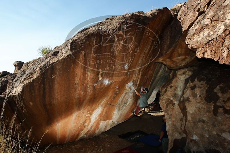 Bouldering in Hueco Tanks on 11/10/2018 with Blue Lizard Climbing and Yoga

Filename: SRM_20181110_1618110.jpg
Aperture: f/8.0
Shutter Speed: 1/250
Body: Canon EOS-1D Mark II
Lens: Canon EF 16-35mm f/2.8 L