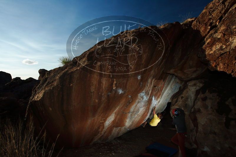 Bouldering in Hueco Tanks on 11/11/2018 with Blue Lizard Climbing and Yoga

Filename: SRM_20181111_1709360.jpg
Aperture: f/8.0
Shutter Speed: 1/250
Body: Canon EOS-1D Mark II
Lens: Canon EF 16-35mm f/2.8 L
