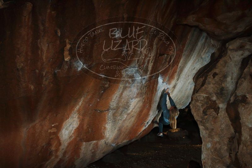 Bouldering in Hueco Tanks on 11/11/2018 with Blue Lizard Climbing and Yoga

Filename: SRM_20181111_1727370.jpg
Aperture: f/8.0
Shutter Speed: 1/250
Body: Canon EOS-1D Mark II
Lens: Canon EF 16-35mm f/2.8 L