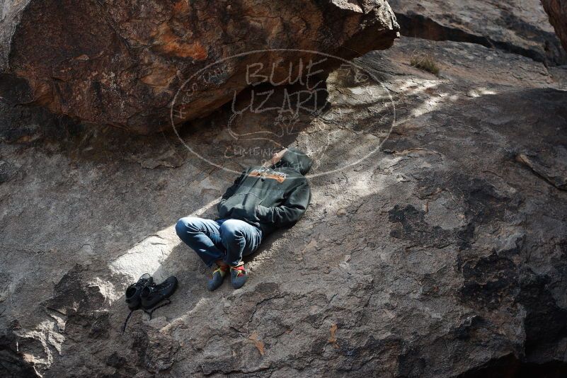 Bouldering in Hueco Tanks on 11/24/2018 with Blue Lizard Climbing and Yoga

Filename: SRM_20181124_1146010.jpg
Aperture: f/4.0
Shutter Speed: 1/1600
Body: Canon EOS-1D Mark II
Lens: Canon EF 50mm f/1.8 II