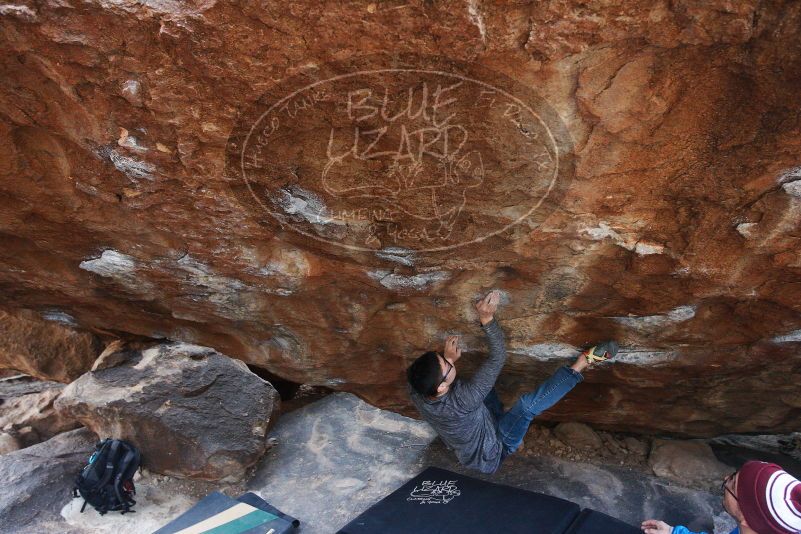 Bouldering in Hueco Tanks on 11/24/2018 with Blue Lizard Climbing and Yoga

Filename: SRM_20181124_1544070.jpg
Aperture: f/4.5
Shutter Speed: 1/200
Body: Canon EOS-1D Mark II
Lens: Canon EF 16-35mm f/2.8 L