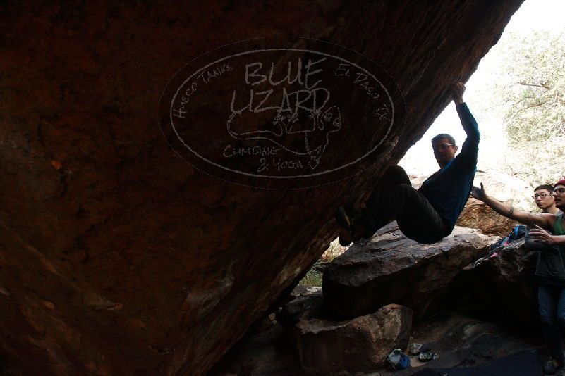 Bouldering in Hueco Tanks on 11/24/2018 with Blue Lizard Climbing and Yoga

Filename: SRM_20181124_1550100.jpg
Aperture: f/7.1
Shutter Speed: 1/250
Body: Canon EOS-1D Mark II
Lens: Canon EF 16-35mm f/2.8 L