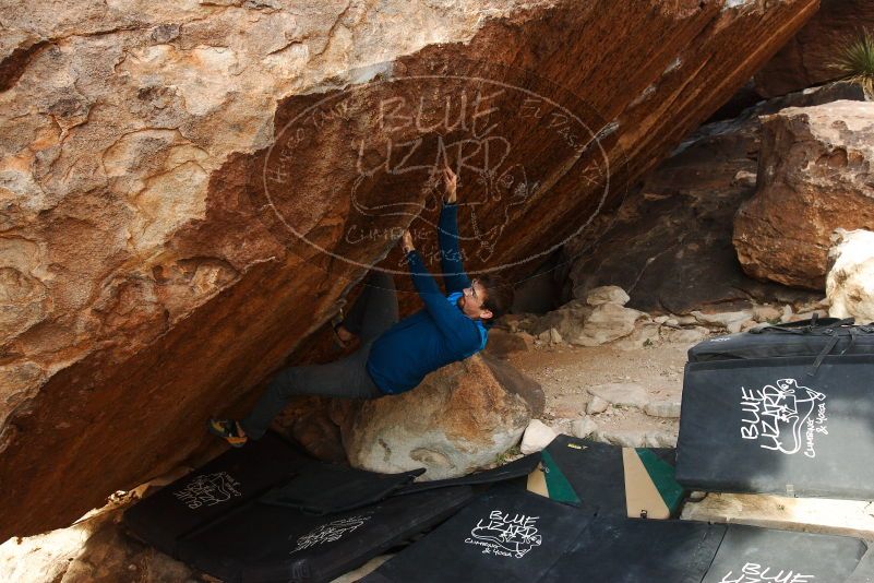 Bouldering in Hueco Tanks on 11/24/2018 with Blue Lizard Climbing and Yoga

Filename: SRM_20181124_1658420.jpg
Aperture: f/5.6
Shutter Speed: 1/250
Body: Canon EOS-1D Mark II
Lens: Canon EF 16-35mm f/2.8 L