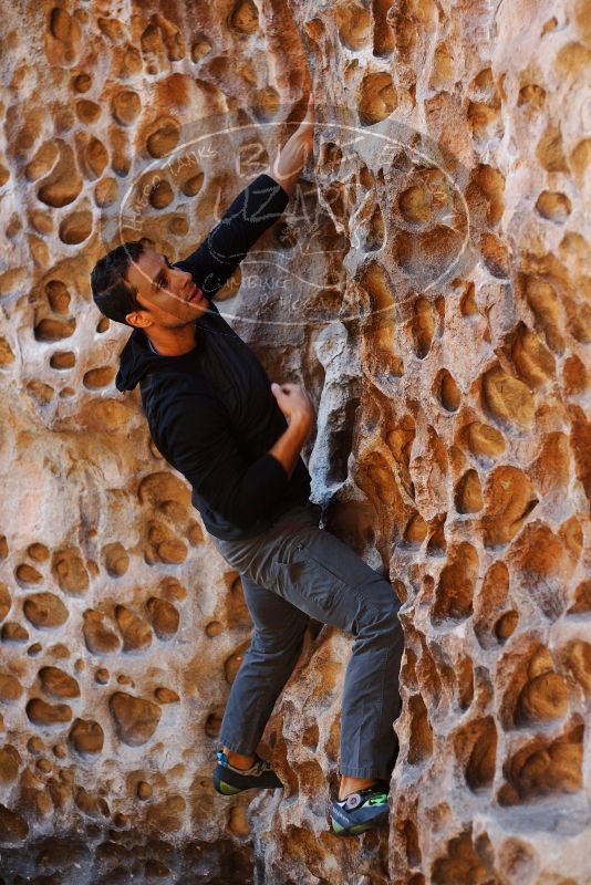 Bouldering in Hueco Tanks on 11/23/2018 with Blue Lizard Climbing and Yoga

Filename: SRM_20181123_1107240.jpg
Aperture: f/2.8
Shutter Speed: 1/250
Body: Canon EOS-1D Mark II
Lens: Canon EF 50mm f/1.8 II