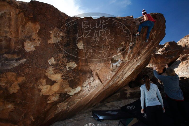Bouldering in Hueco Tanks on 11/23/2018 with Blue Lizard Climbing and Yoga

Filename: SRM_20181123_1231230.jpg
Aperture: f/8.0
Shutter Speed: 1/200
Body: Canon EOS-1D Mark II
Lens: Canon EF 16-35mm f/2.8 L