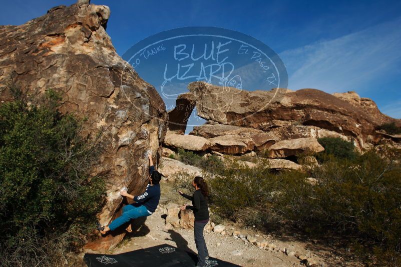 Bouldering in Hueco Tanks on 11/22/2018 with Blue Lizard Climbing and Yoga

Filename: SRM_20181122_1021450.jpg
Aperture: f/5.6
Shutter Speed: 1/800
Body: Canon EOS-1D Mark II
Lens: Canon EF 16-35mm f/2.8 L