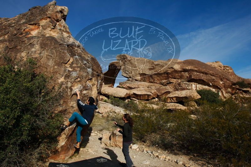Bouldering in Hueco Tanks on 11/22/2018 with Blue Lizard Climbing and Yoga

Filename: SRM_20181122_1021480.jpg
Aperture: f/5.6
Shutter Speed: 1/800
Body: Canon EOS-1D Mark II
Lens: Canon EF 16-35mm f/2.8 L